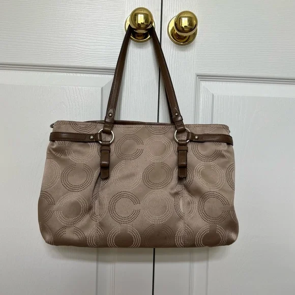 Coach Gold Dotted Madison Handbag (Authentic) - Picture 3 of 7